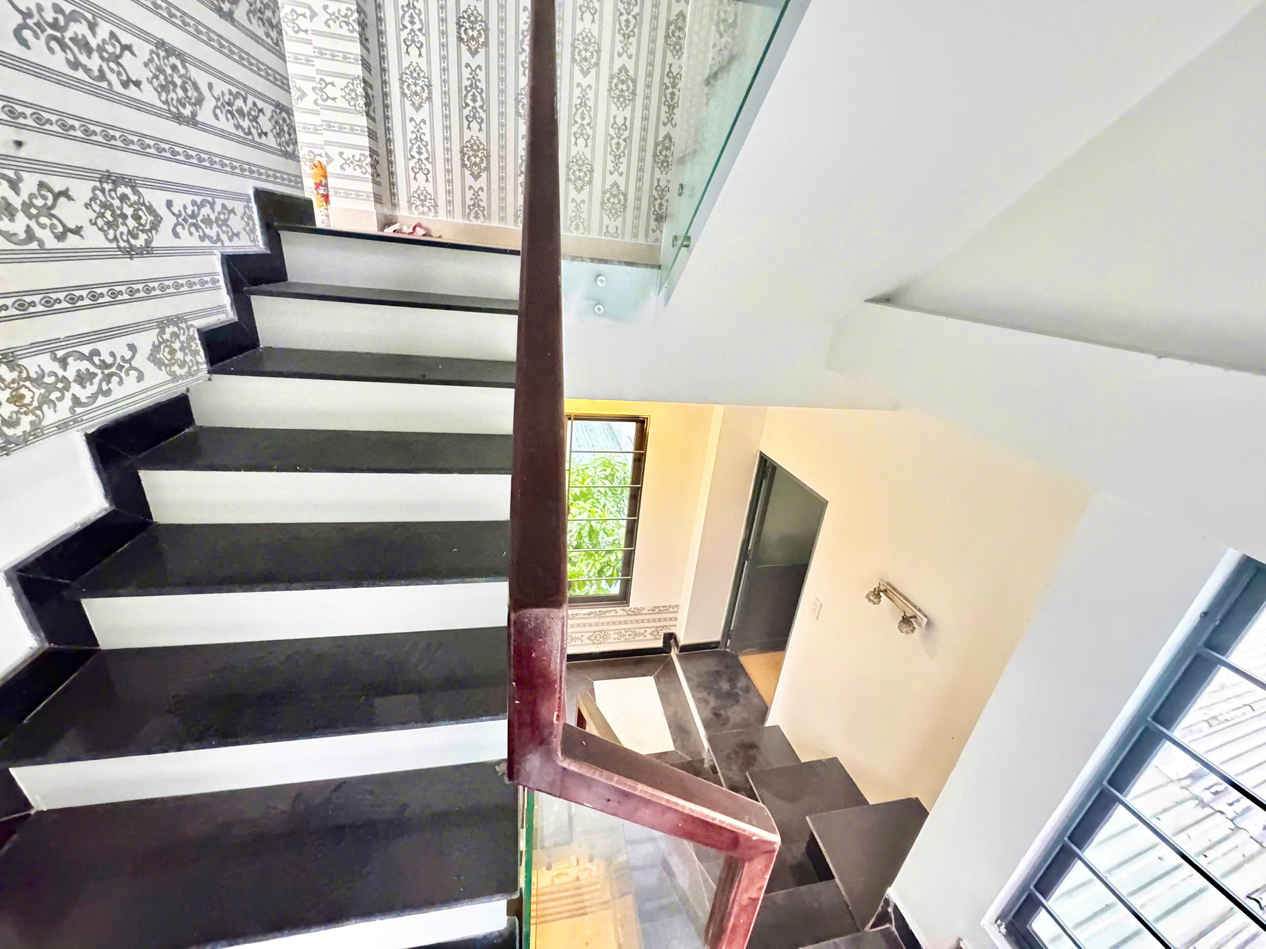 CHO THUÊ GẤP NGUYÊN CĂN NHÀ 3 TẦNG Ở 126 PHỐ ĐỒNG KÈ-HÒA KHÁNH BẮC-LIÊN CHIỂU-ĐÀ NẴNG - Ảnh chính